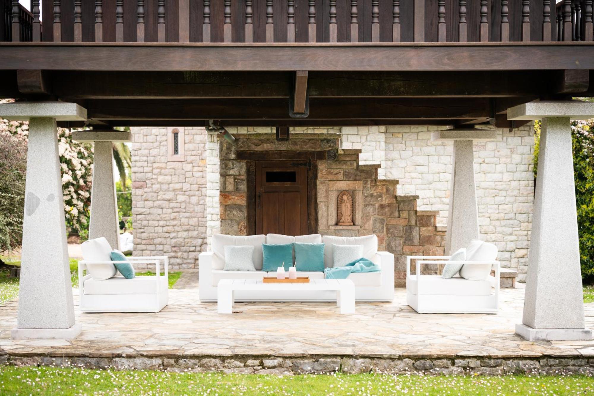 Гостьовий будинок Casa En La Costa Con Wifi Jardin Y Barbacoa Льянес Екстер'єр фото