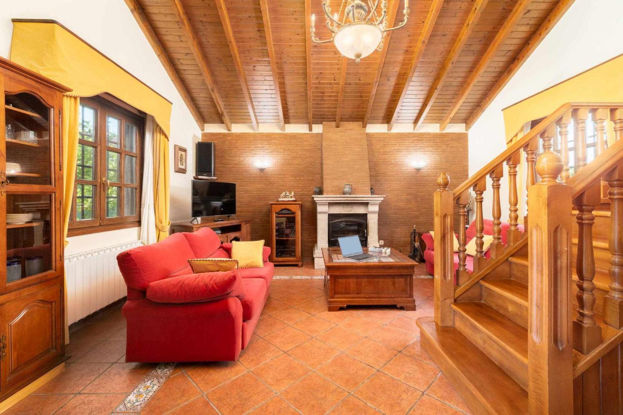Гостьовий будинок Casa En La Costa Con Wifi Jardin Y Barbacoa Льянес Екстер'єр фото